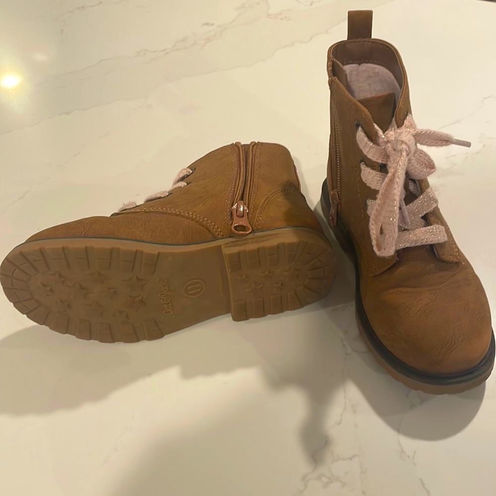 Girls lace up combat boots - barely worn size 11